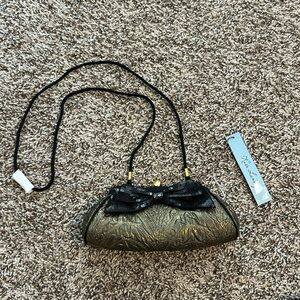 NWT SMALL CLUTCH PURSE s